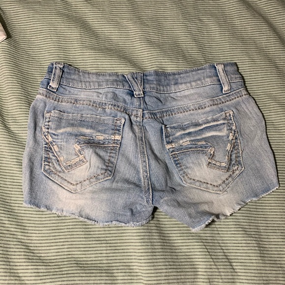 Shorts - Picture 2 of 2